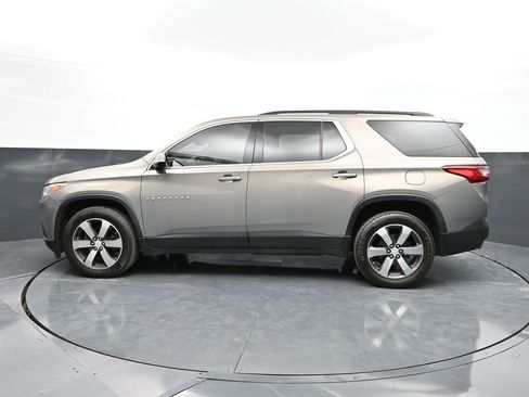 Used 2019 Chevrolet Traverse LT w/ LT Premium Package image 8