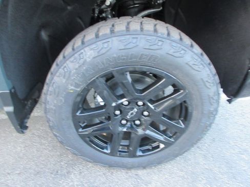 New 2026 Chevrolet Silverado 1500 LT Trail Boss w/ Convenience Package II image 10