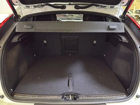 Used 2023 Volvo C40 P8 Recharge Ultimate AWD/4WD image 26