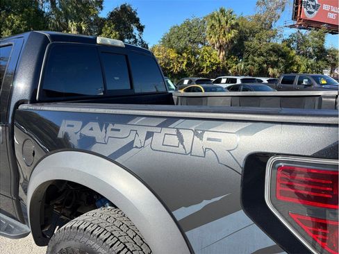 Used 2013 Ford F150 Raptor w/ Luxury Equipment Group image 17