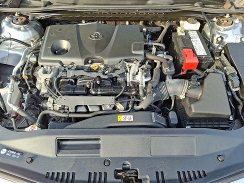 Certified 2020 Toyota Camry XSE image 28