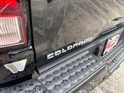 Used 2024 Chevrolet Colorado Trail Boss w/ Technology Package AWD/4WD image 47