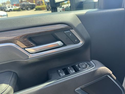 Used 2025 Chevrolet Silverado 2500 LT w/ Trail Boss Package AWD/4WD image 23