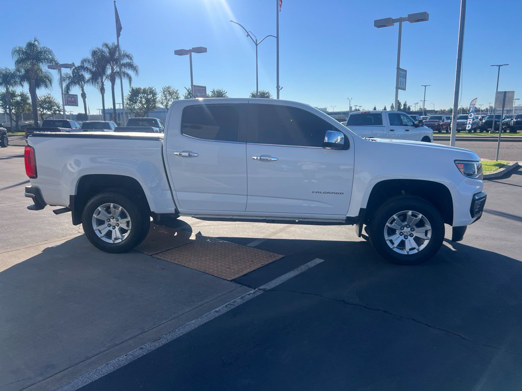 Used 2022 Chevrolet Colorado LT w/ Chrome Appearance Package RWD image 8