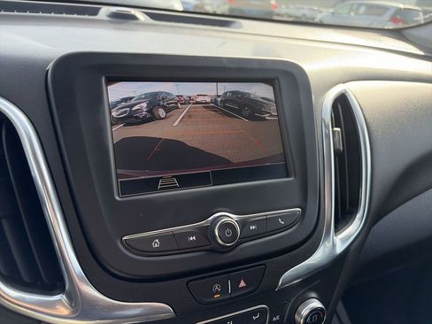 Used 2023 Chevrolet Equinox LT image 17
