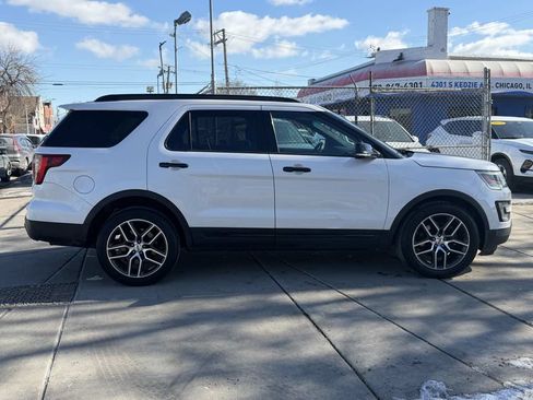 Used 2016 Ford Explorer Sport image 4