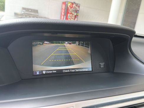 Used 2017 Honda Accord EX-L image 25