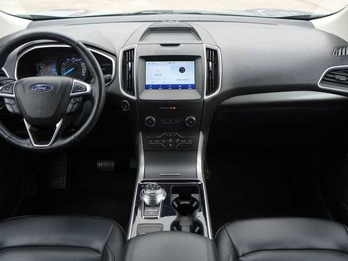 Used 2020 Ford Edge SEL image 10