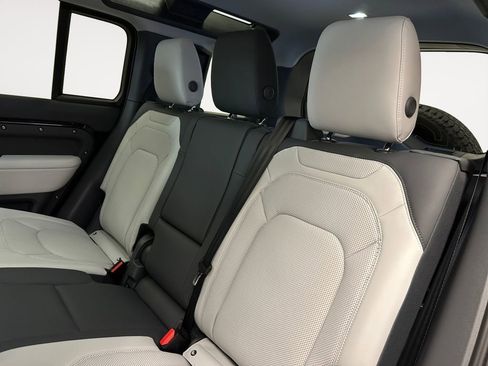 New 2026 Land Rover Defender 110 S AWD/4WD image 13
