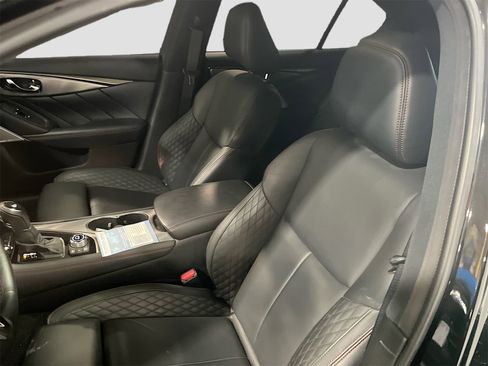 Used 2019 INFINITI Q50 Red Sport 400 w/ Proactive Package image 22