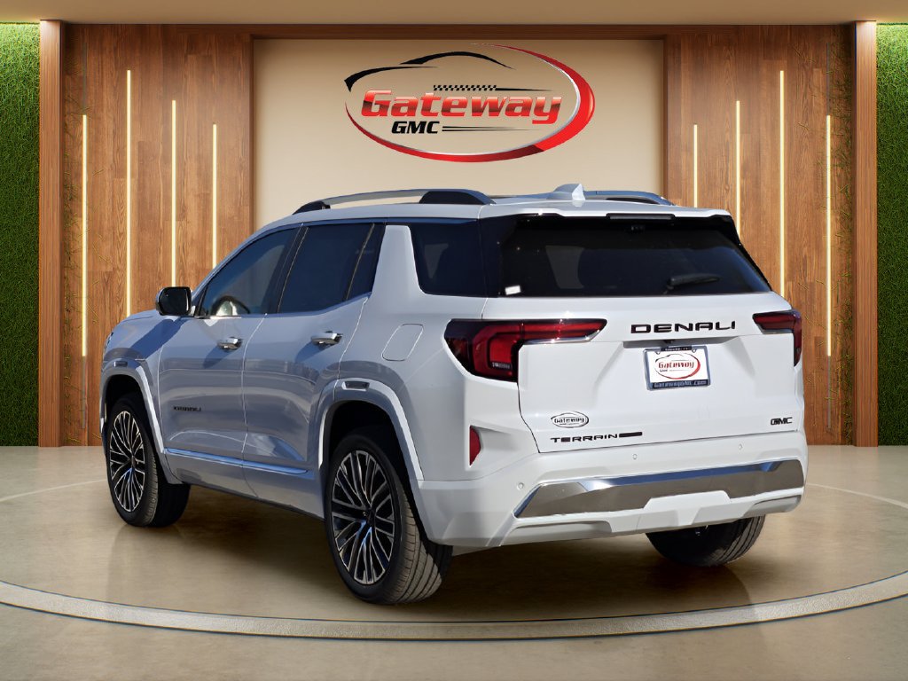 New 2027 GMC Terrain Denali w/ LPO, Black Badging Package AWD/4WD image 5
