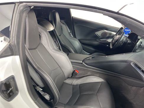 Certified 2024 Chevrolet Corvette Stingray Preferred Cpe w/ 2LT image 6