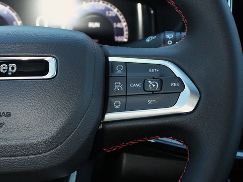 New 2026 Jeep Compass Trailhawk w/ Sun, Sound & Navigation Group image 23