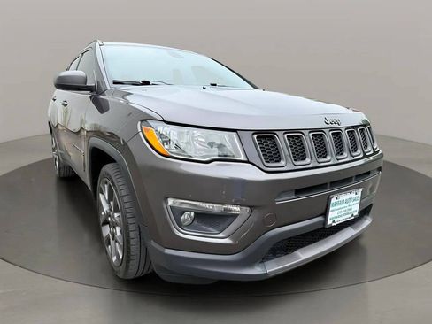 Used 2021 Jeep Compass Latitude w/ Sun and Sound Group FWD image 9