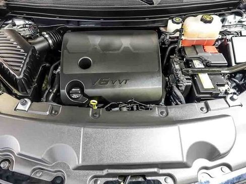 Used 2023 Chevrolet Traverse RS AWD/4WD image 40