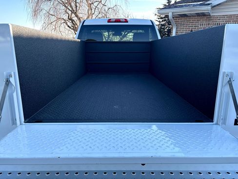 Used 2025 Chevrolet Silverado 3500 W/T w/ WT Convenience Package image 29