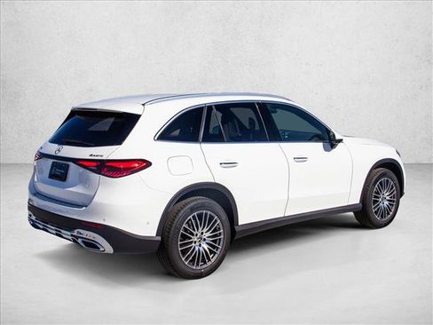 New 2026 Mercedes-Benz GLC 300 4MATIC image 5
