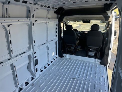 Used 2025 RAM ProMaster 2500 image 19