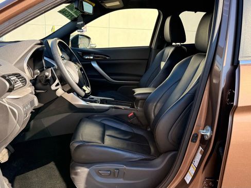 Used 2024 Mitsubishi Eclipse Cross SEL image 18