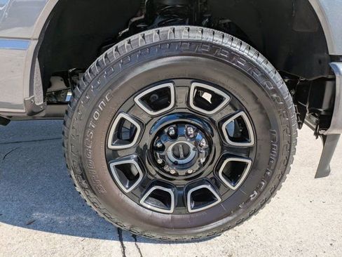 Certified 2025 Ford F350 Platinum image 11