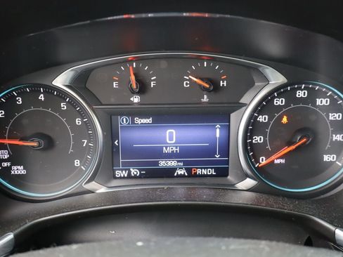 Used 2023 Chevrolet Equinox LT AWD/4WD image 9