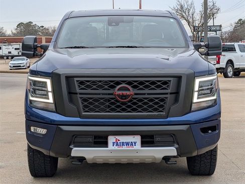 Used 2024 Nissan Titan PRO-4X w/ Pro-4x Convenience Package image 2