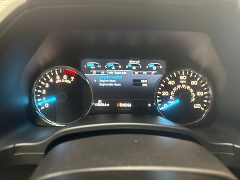 Used 2018 Ford F150 Lariat w/ Equipment Group 502A Luxury AWD/4WD image 23