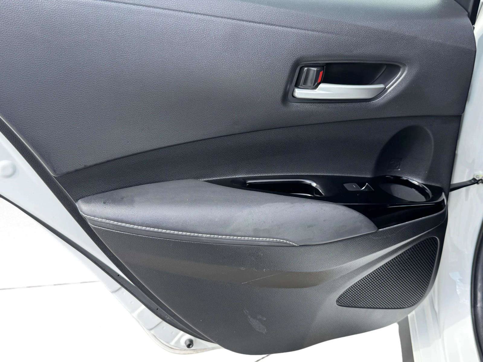 Used 2022 Toyota Corolla SE FWD image 47