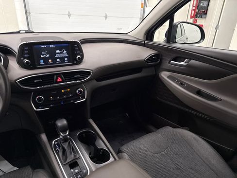 Used 2019 Hyundai Santa Fe SE AWD/4WD image 15