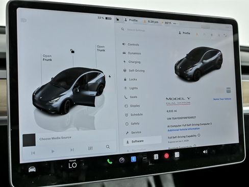 Used 2022 Tesla Model Y Performance AWD/4WD image 33