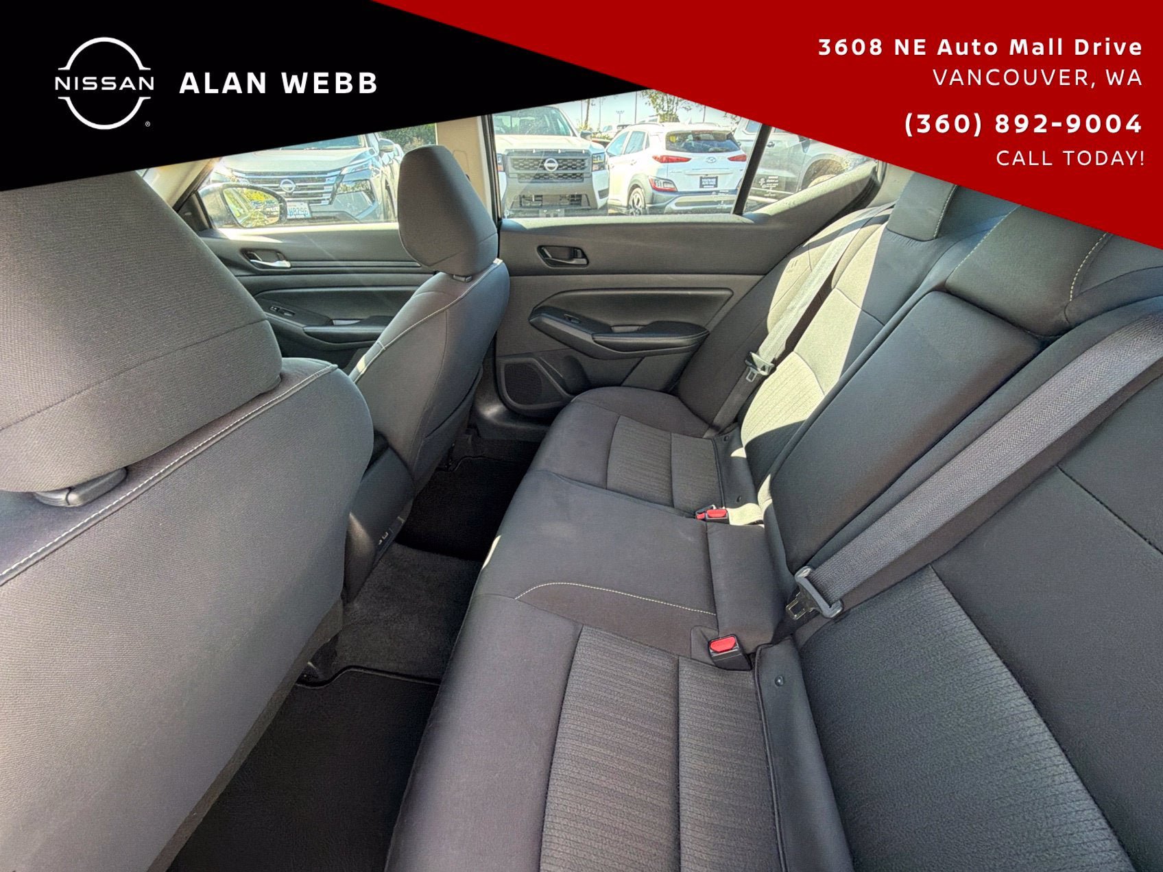 Used 2024 Nissan Altima 2.5 SV AWD/4WD image 27