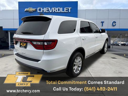 Used 2021 Dodge Durango SXT w/ 3rd Row Seating Group image 4