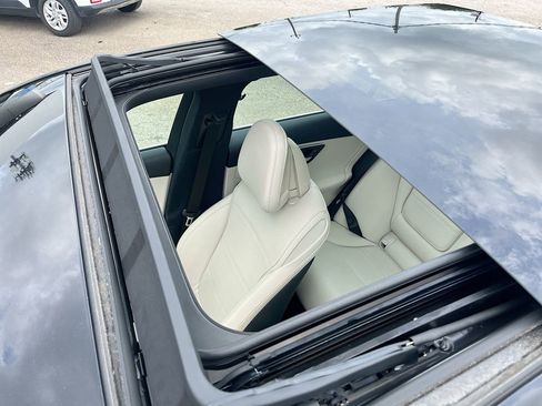 Used 2022 Mercedes-Benz C 300 Sedan image 22