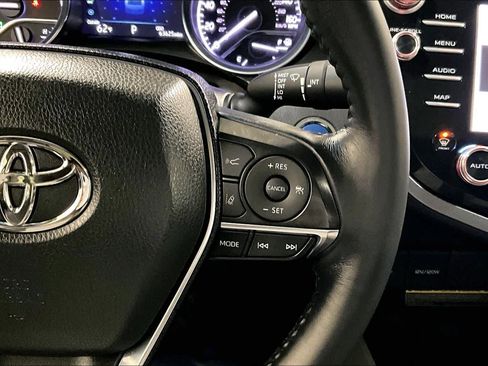 Certified 2020 Toyota Camry XLE w/ Driver Assist Package image 24