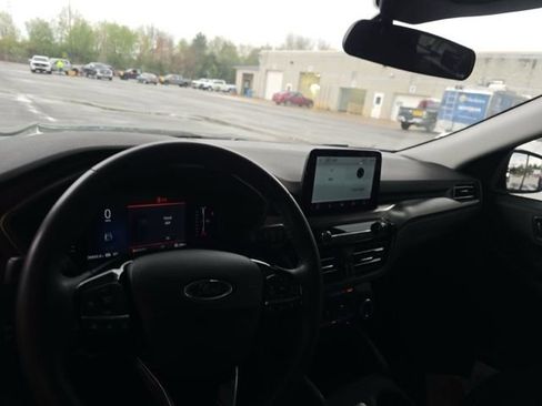 Used 2024 Ford Escape Active AWD/4WD image 14