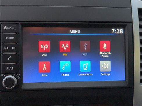 Used 2020 Nissan Frontier SV image 19