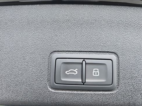 New 2026 Audi Q3 quattro 2.0T AWD/4WD image 33