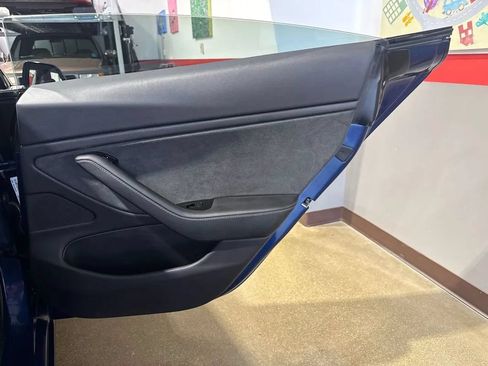 Used 2019 Tesla Model 3 Long Range AWD/4WD image 59