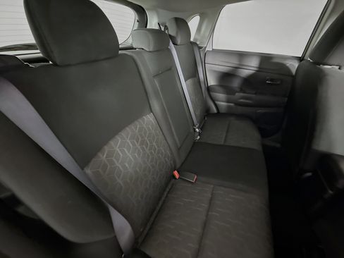 Used 2024 Mitsubishi Outlander Sport SE image 32