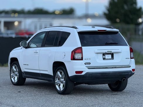 Used 2014 Jeep Compass Limited AWD/4WD image 10