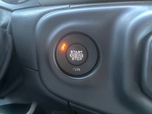 Used 2021 Jeep Wrangler Unlimited Sport S image 26