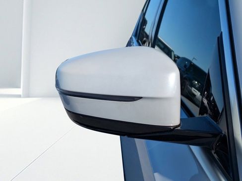 Used 2024 BMW 330i xDrive Sedan image 10