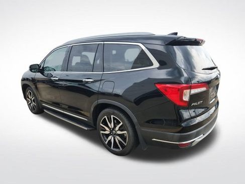 Used 2021 Honda Pilot Touring image 6
