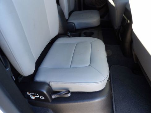 Used 2020 Chevrolet Colorado W/T image 33