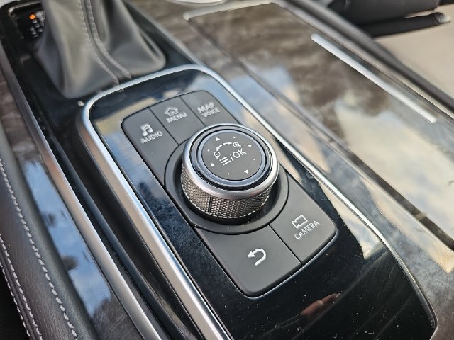 Used 2023 Nissan Armada Platinum w/ Captain's Chairs Package AWD/4WD image 29