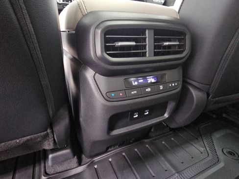 New 2026 Honda Pilot Touring image 33