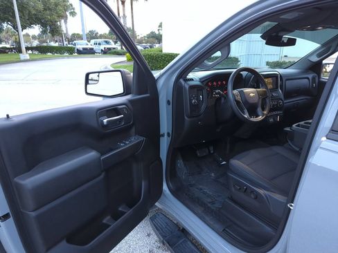 Used 2024 Chevrolet Silverado 1500 Custom RWD image 6