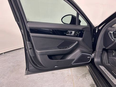 Used 2020 Porsche Panamera 4S AWD/4WD image 14