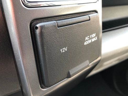 Used 2019 Ford F150 XLT w/ Equipment Group 302A Luxury AWD/4WD image 30