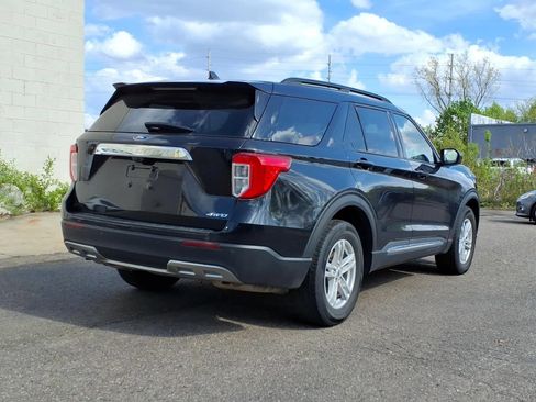 Used 2023 Ford Explorer XLT w/ Equipment Group 202A AWD/4WD image 5